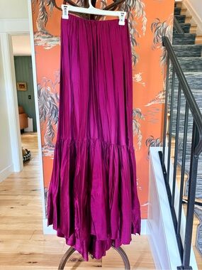 Women's High-Low Strapless Dress - Deep Magenta